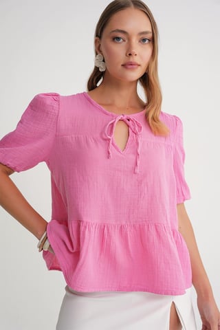 Textured Muslin Crew Neck Blouse with Binding Detail