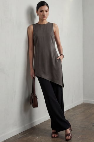 Satin Crew Neck Sleeveless Long Blouse with Slit