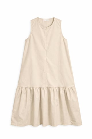 Maxi Dress with Collar and Ruffle Details