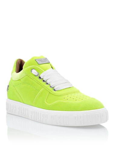 Low-Top Sneakers King Power