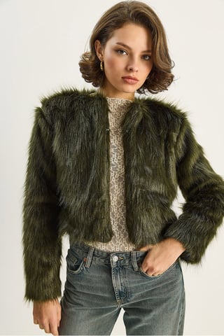 Boxy Crop Faux Fur Coat