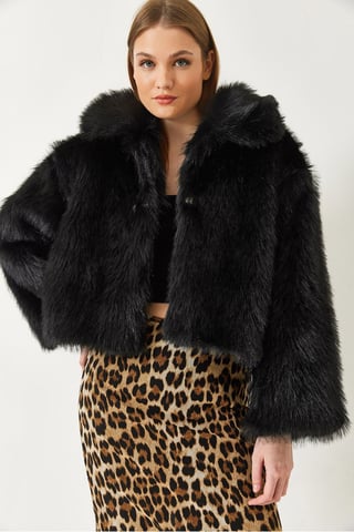 Cropped Open-Front Faux Fur Coat with Long Sleeves