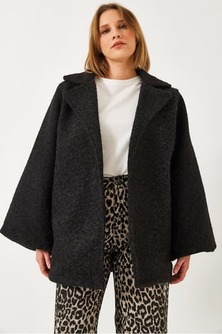 Textured Felt Shawl Collar Buttoned Coat