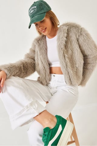 Boxy Crop Faux Fur Coat