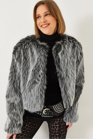 Boxy Crop Faux Fur Coat