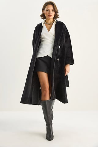 Plush Buttoned Coat