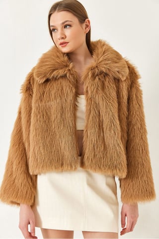 Cropped Open-Front Faux Fur Coat with Long Sleeves