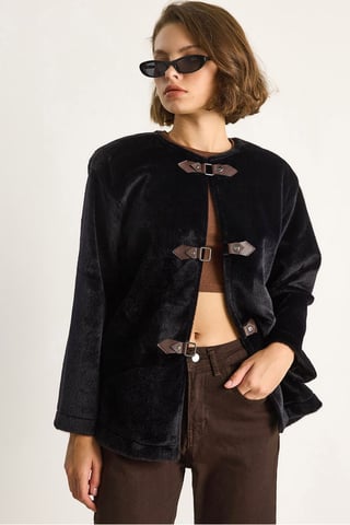 Textured Gabardine Buttoned Coat with Jacket Collar