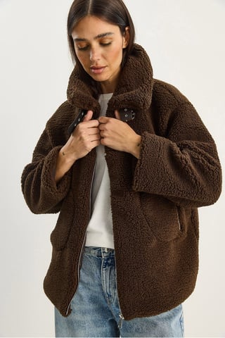 Oversized Plush Knitted Puffer Jacket with Zipper Closure