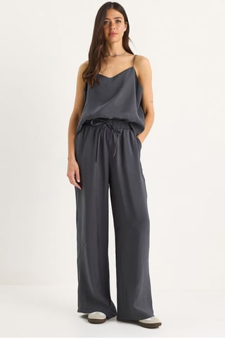 Sleeveless Camisole and Wide-Leg Trousers Coord Set