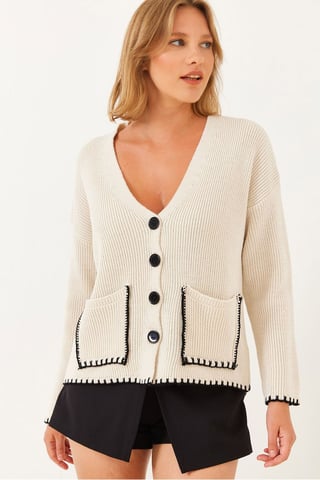 Texturerad V-ringad knapp cardigan med ficka