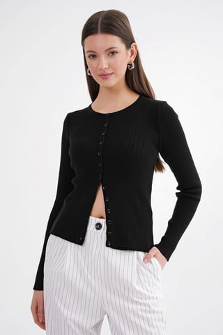 Buttoned Slim Fit Ribbed Knit Cardigan