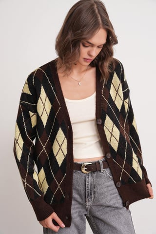 Oversize Argyle V-Neck Buttoned Cardigan
