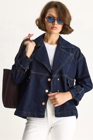 Denim Shirt Collar Buttoned Jacket