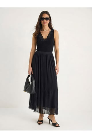 High Waist Pleated Maxi Skirt