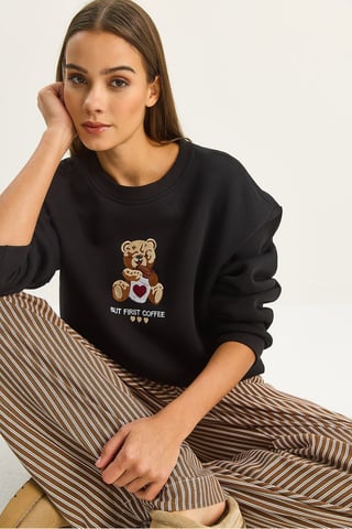Embroidered Crew Neck Long Sleeve Sweatshirt