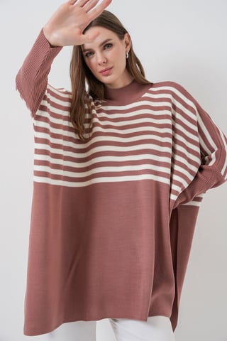 Slit Detailed Half Turtleneck Loose Sweater