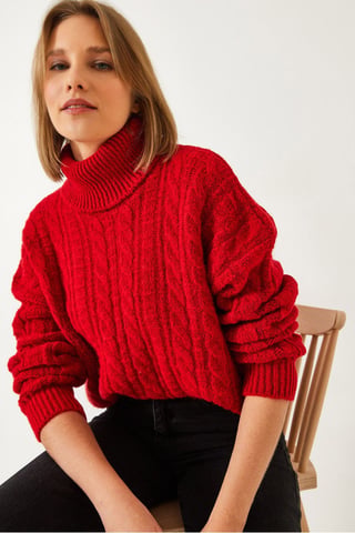 Textured Turtleneck Cropped Sweater