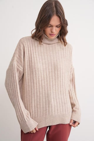 Oversize Ribbed Turtleneck Sweater
