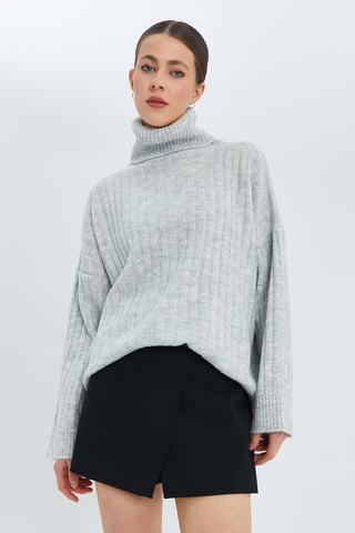 Oversize Ribbed Turtleneck Sweater