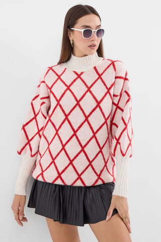 Oversized Geometric Pattern Turtleneck Sweater