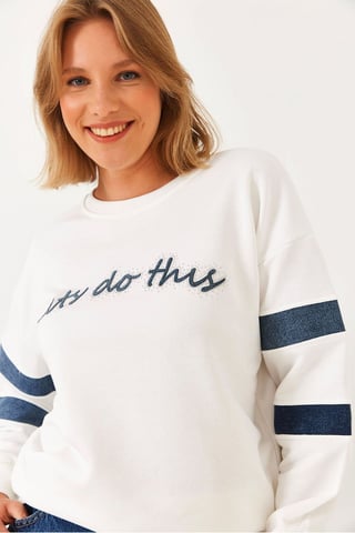 Striped Embroidered Crew Neck Sweatshirt
