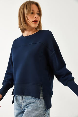 Oversized Crew Neck Knit Sweatshirt