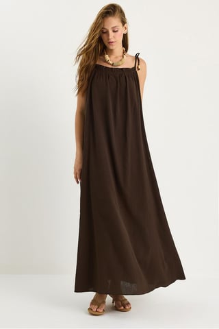 Maxi Dress with Ruffle Detail