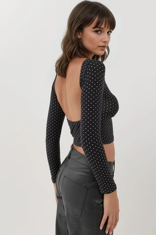 Öppen Rygg Prickig Långärmad Figursydd Cropped Top