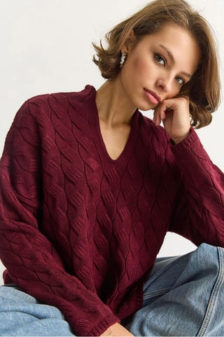 Relaxed Fit V-Neck Textured Knit Sweater