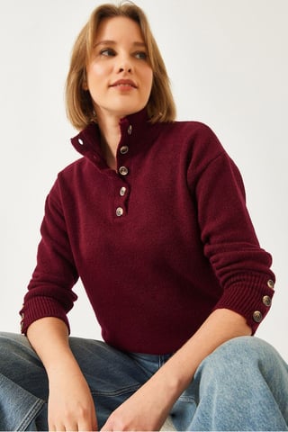 Relaxed Fit Crop Sweater with Button Collar