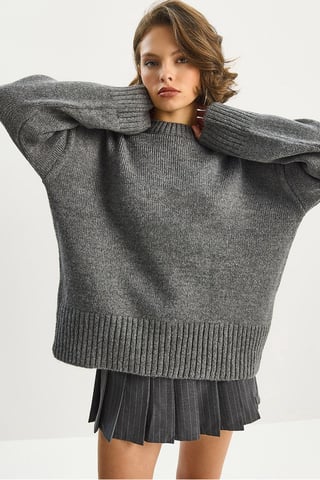 Texturerad oversized stickad tröja med rund hals