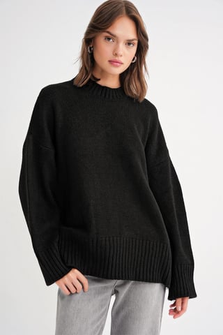 Oversized Ribbed Knit Sweater with Crew Neck