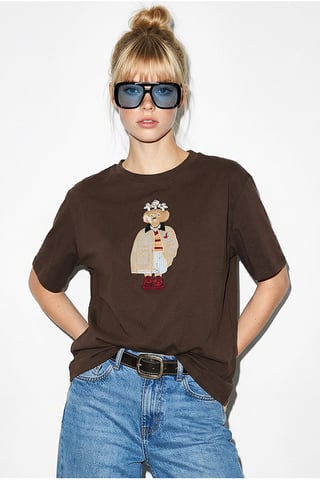 Broderad rundhalsad t-shirt med avslappnad passform