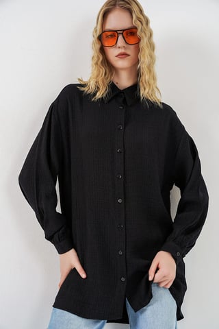 Oversized Textured Long Blouse with Shirt Collar