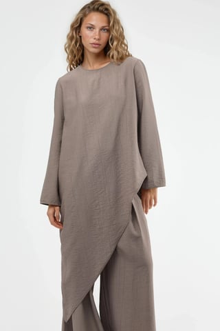 Textured Button-Up Long Sleeve Tunic