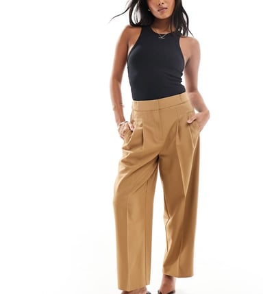 ASOS DESIGN Petite tailored barrel leg trouser in brown