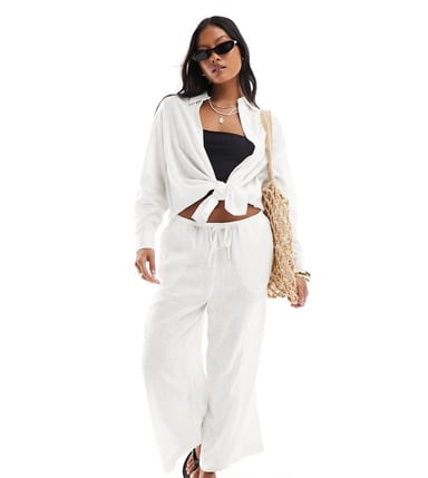 ASOS DESIGN Petite pull on culotte with linen in white