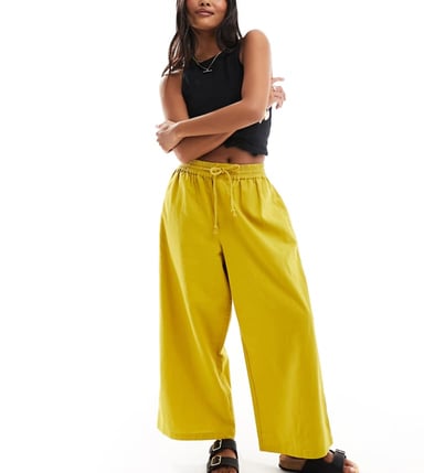ASOS DESIGN Petite byxor med rak benfals i linne i chartreuse