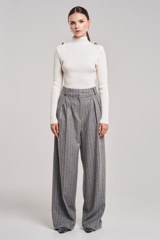 BENU White Women's Merino Wool Turtleneck