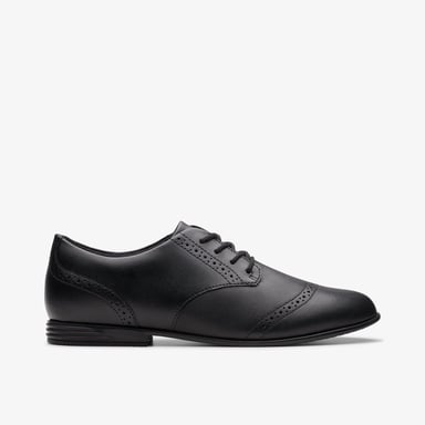 FinjaBrogue Y. Black Leather Schoenen