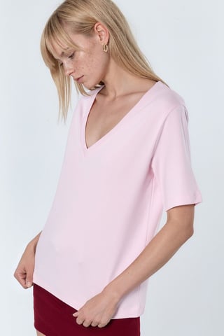 V-Neck Solid Regular Fit Cotton T-Shirt