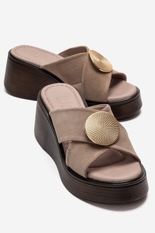 Fianna Leather Cross Strap Platform Sandal