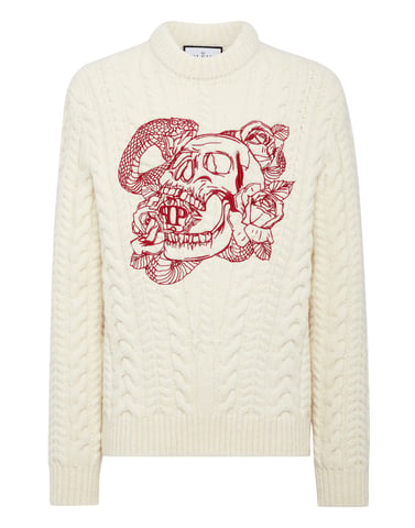 Pullover Round Neck Skull