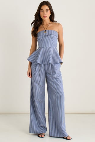 Blauwe peplumtop met Bardot-strepen