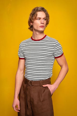 Slim Fit Randig Rundhalsad T-Shirt