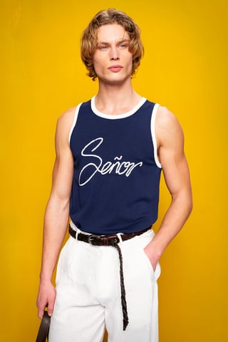 Slim Fit Ärmless Crew Neck T-shirt i Bomull