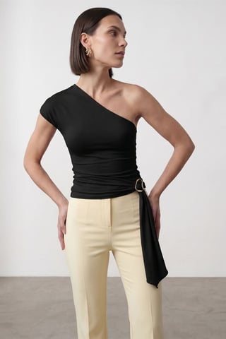 Slim Fit Off-Shoulder Jersey Blouse With Tie Detail