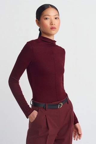 Ribbad polokrage blus med lång ärm