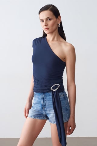 Slim Fit Off-Shoulder Jersey Blouse With Tie Detail